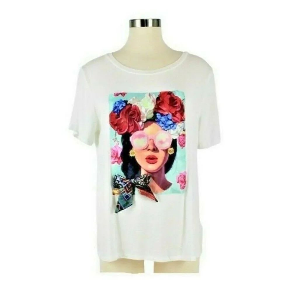 Love J T-Shirt 3-D Embellished Lady Wearing Sunglasses Bow & Earrings White XL